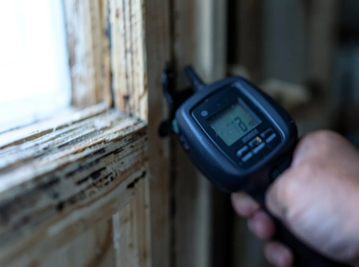 Burst Pipe Water Damage in Garden City, MI